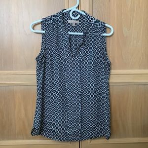 Banana Republic tank blouse size S - Navy and white